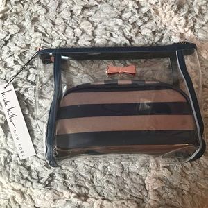 Nicole Miller Make-Up Bag
